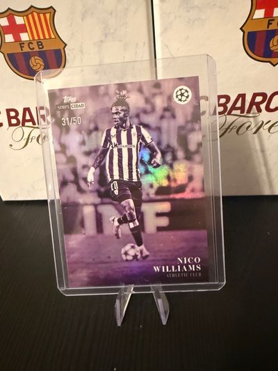 Nico Williams /50 Topps Simplicidad