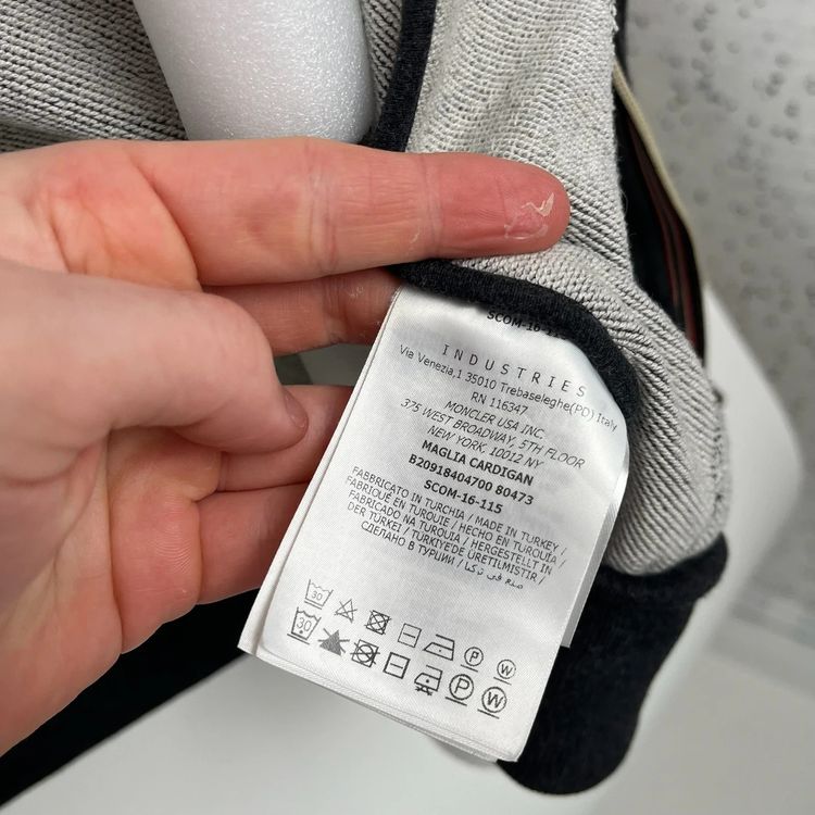 Moncler Grey Zipped Cardigan obraz 6