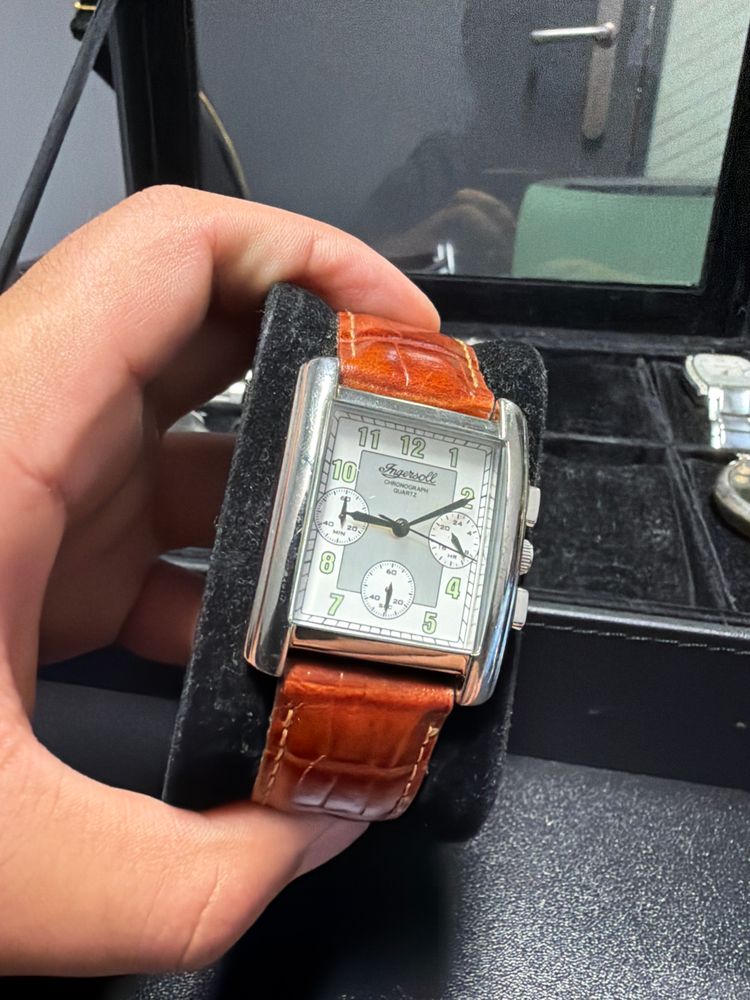 Rectangular Wristwatch With Brown Leather Strap