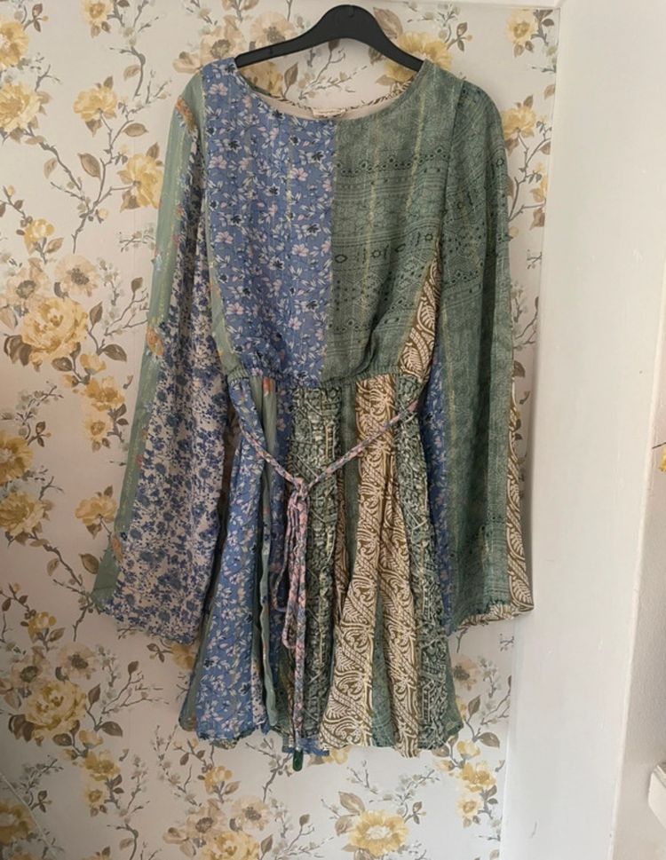 River Island River Island-Patchwork Floral Long Sleeve Dress With Belt product image