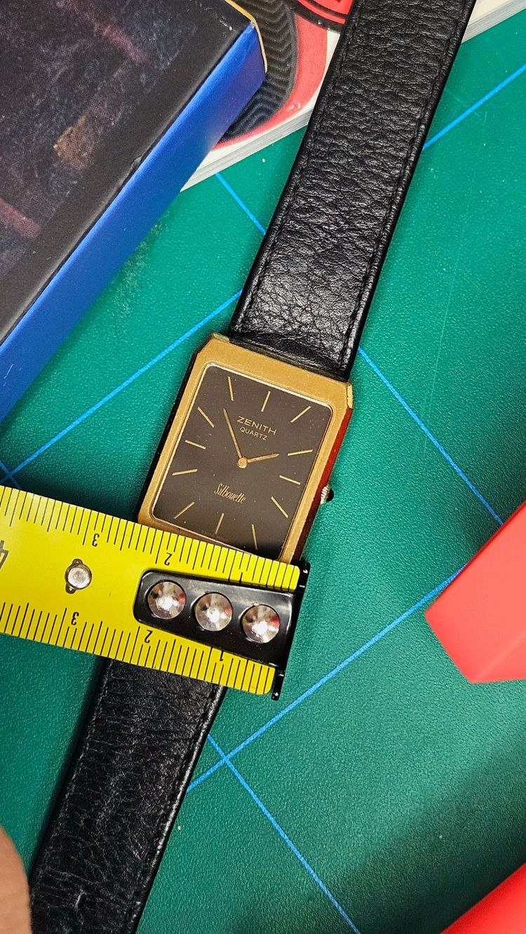 Immagine di Zenith Quartz Silhouette Watch 3