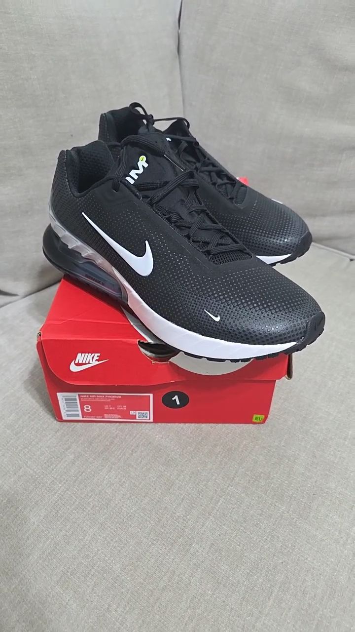Nike Air Max Phoenix image 1