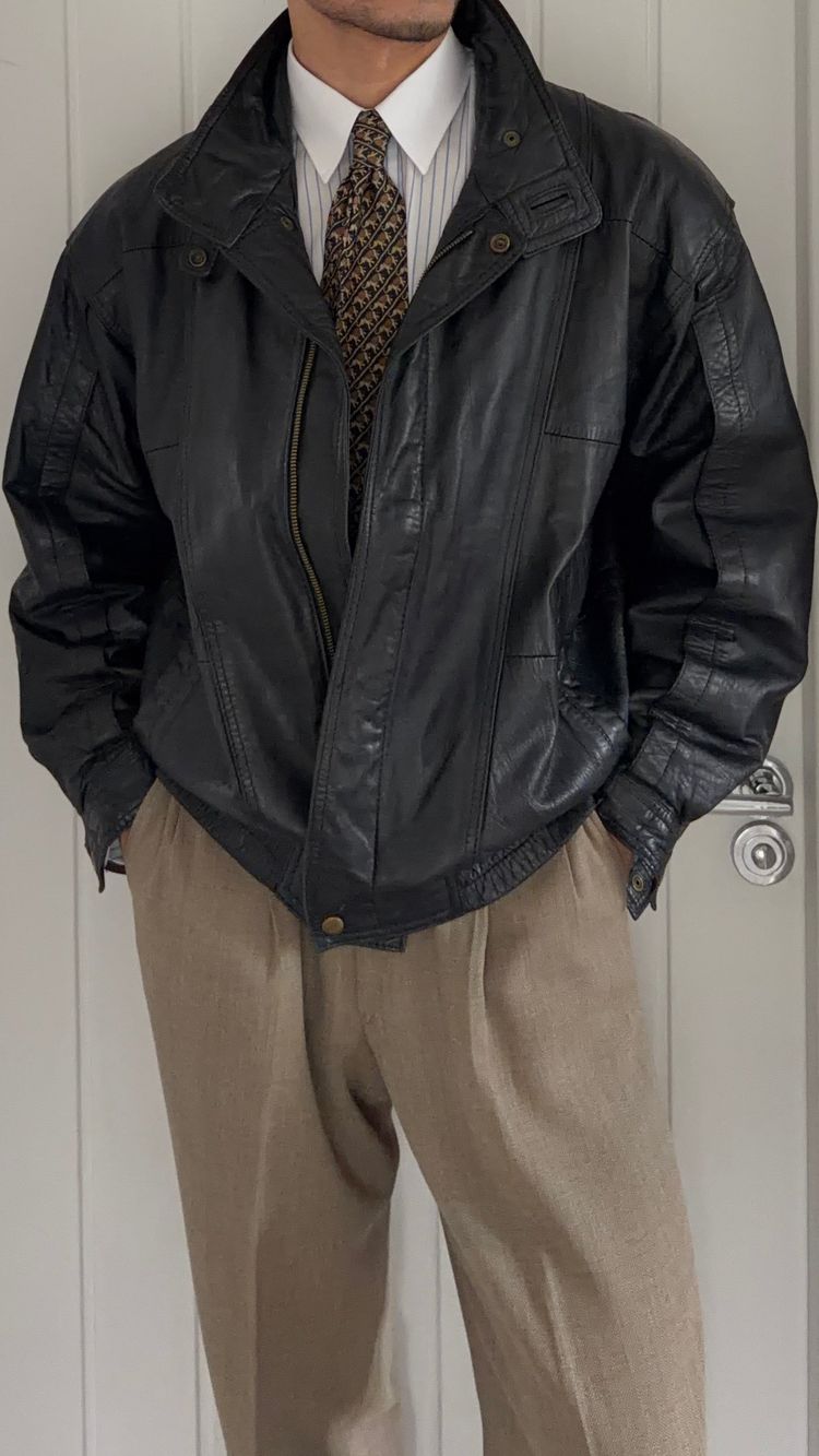 Immagine di Valentino 1980s Panelled Soft Leather Jacket - Size L 1