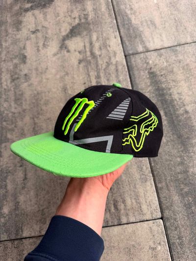 czapka fox x monster energy