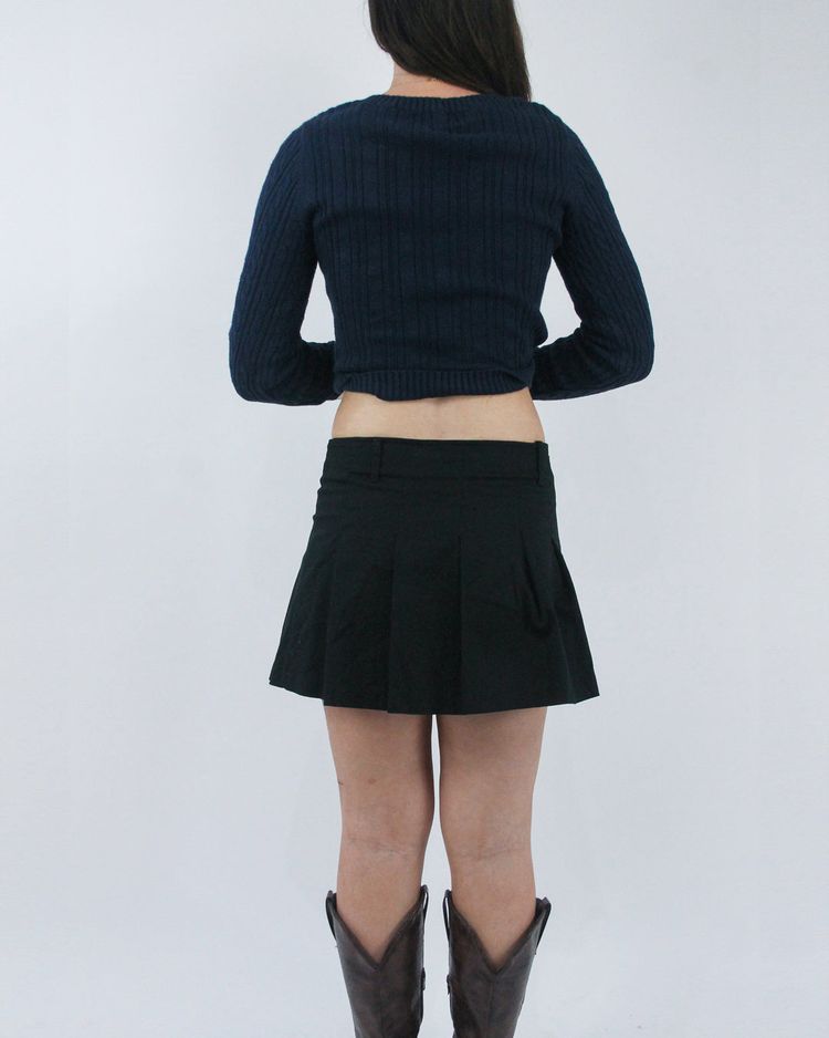 gilmore girls | small black pleated mini skirt obraz 4