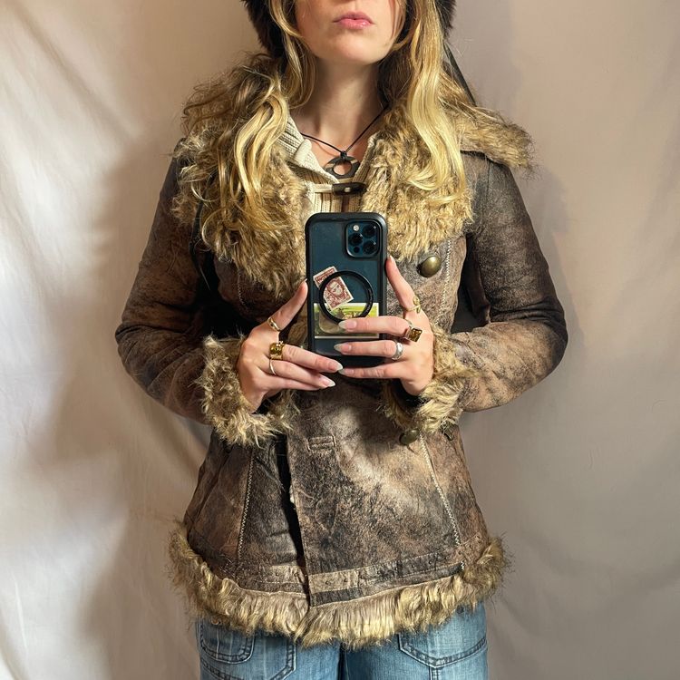 Gorgeous Y2K Brown Real Tree Faux Suede & Fur Trim Jacket image 1