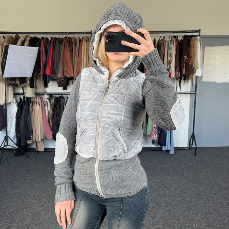 Grey Hooded Zip-Up Jacket With Quilted Front And Knit Sleeves