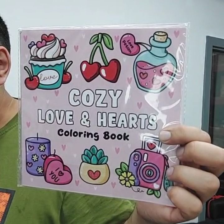 Other Cozy Love & Hearts colouring book product image