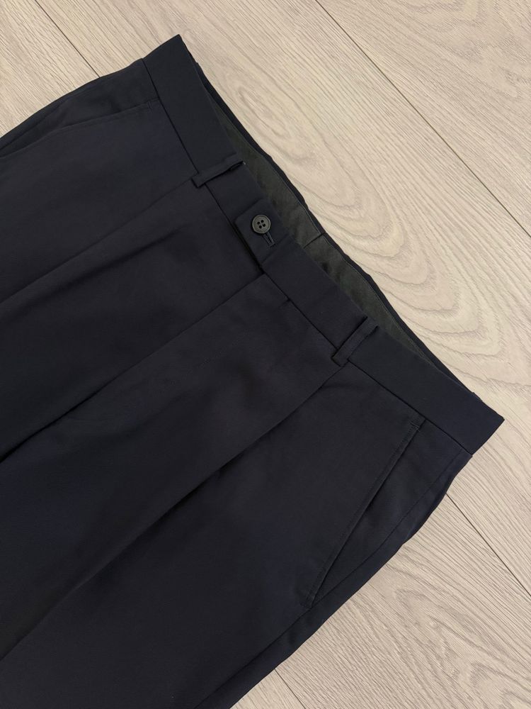 Dior 1980s Draped Pleated Wool Pants Navy - Size 34 Waist image 4