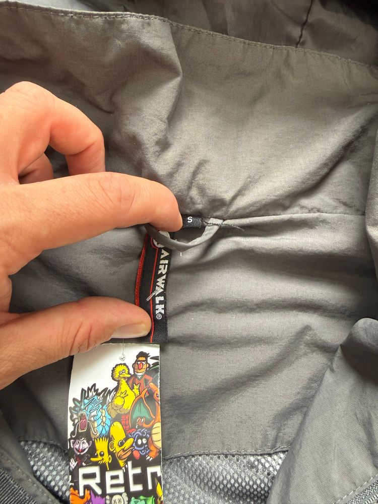 Vintage 00s Grey Airwalk Lightweight Jacket (S) image 7