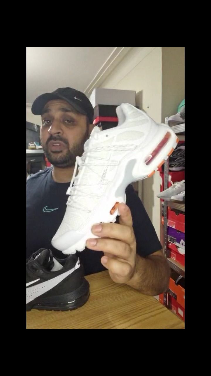 Nike TN Utility size 5.5