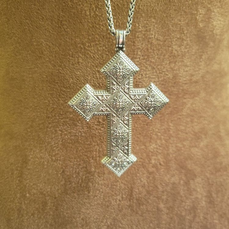Silver Cross Pendant Necklace image 2