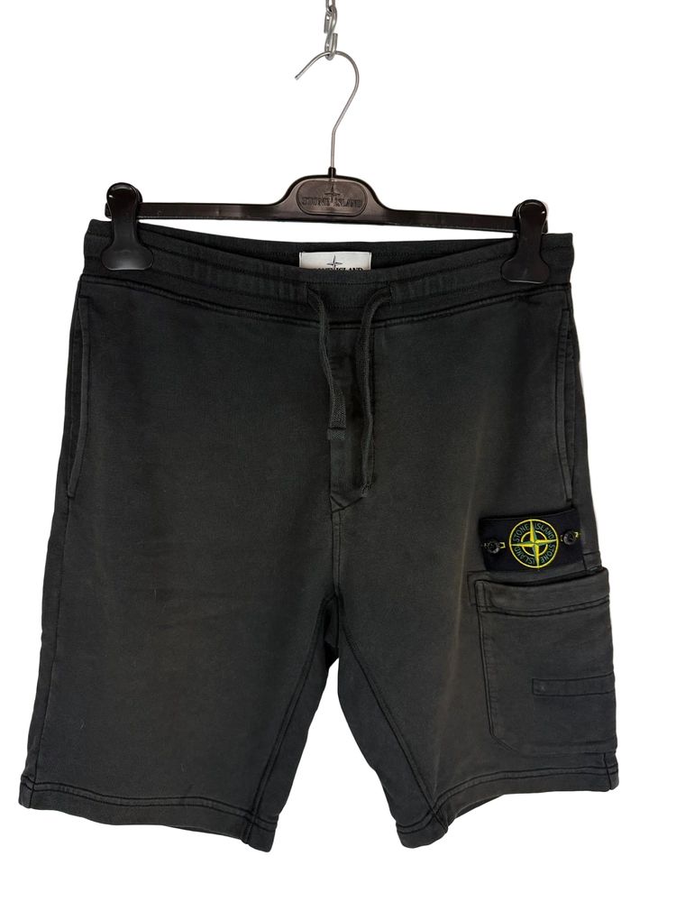 Pantaloncini di tuta neri Stone Island - Taglia S