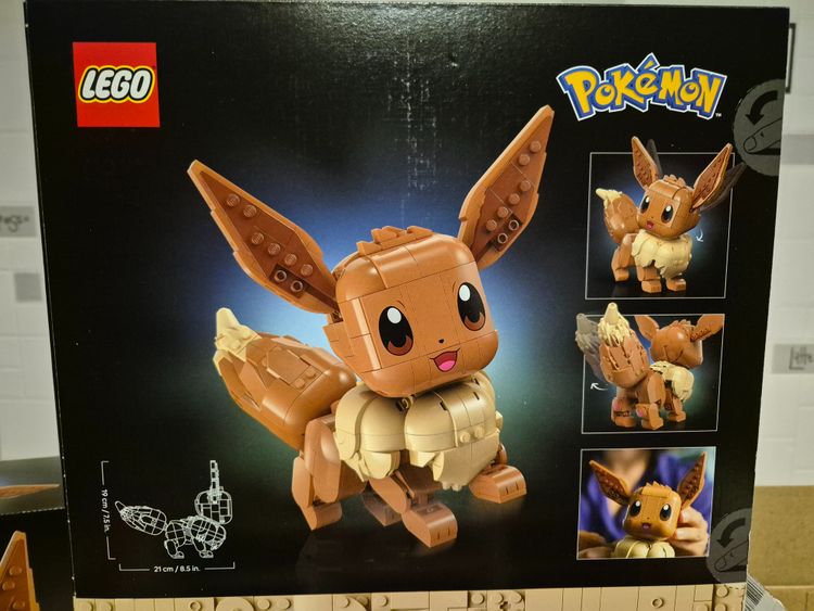 Lego Pokémon Eevee Brick Figure