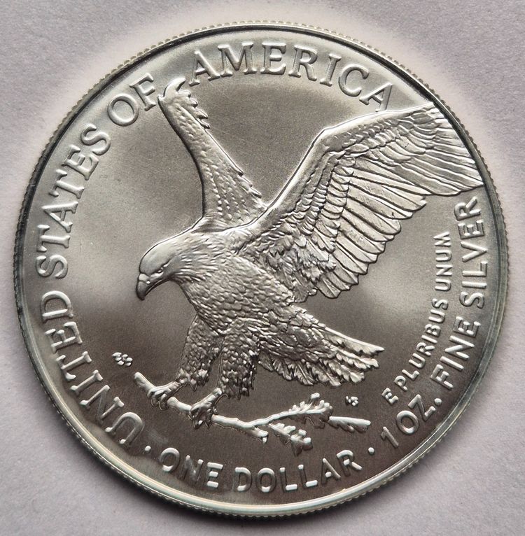 1oz Silver Eagle .999 Fine - RANDOM DATE image 2