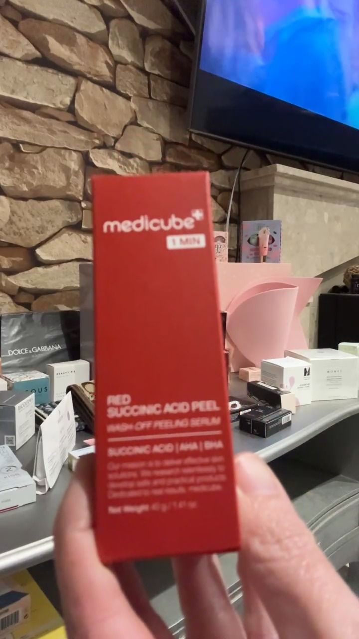 Other medicube red succini acid peel - wash off peeling serum product image