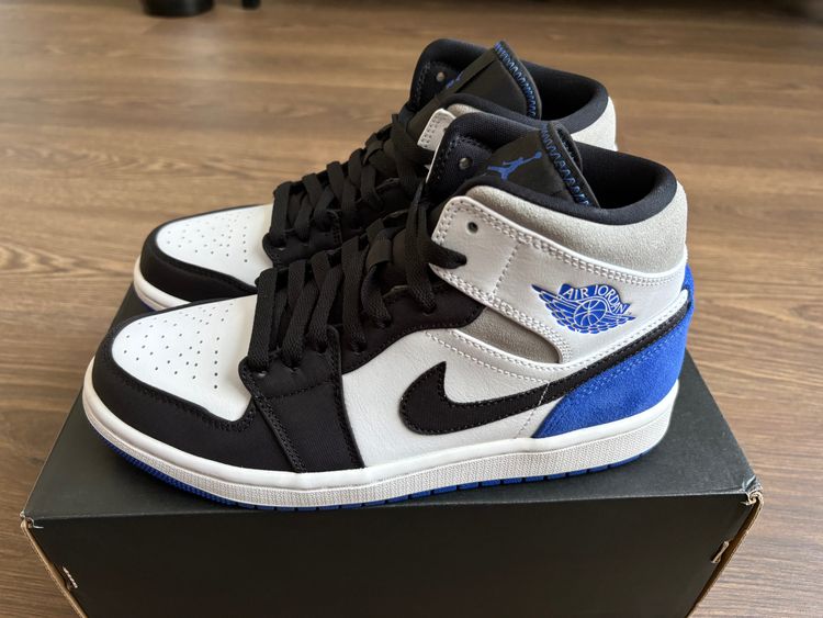 Air Jordan 1 Mid Se Sneakers image 4