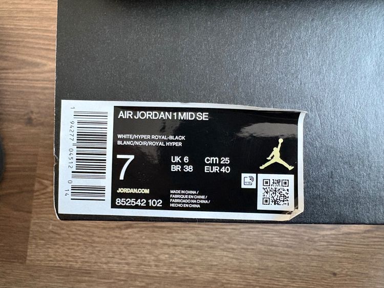 Air Jordan 1 Mid Se Sneakers image 8