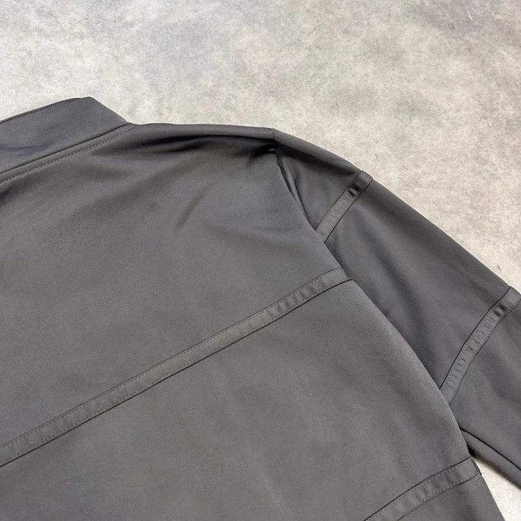Carhartt track jacket image 8