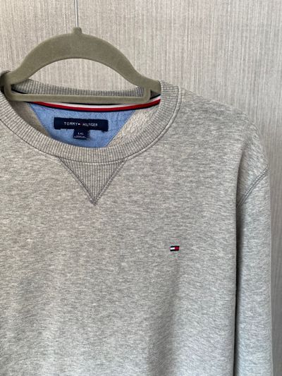 Tommy Hilfiger Grey Sweatshirt