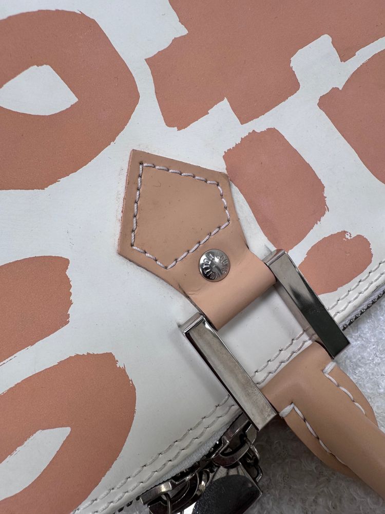 Louis Vuitton Alma Stephen Sprouse Edition image 3