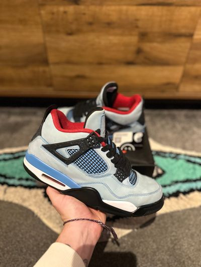 Nike Air Jordan 4 “Travis Scott Cactus Jack” U.K. 9.5