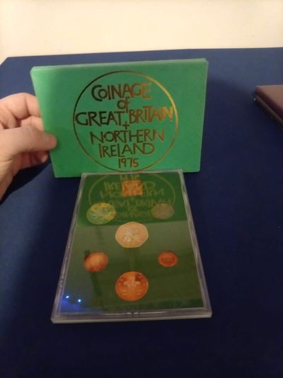 Coinage Set Of Great Britain And Northern Ireland 1975