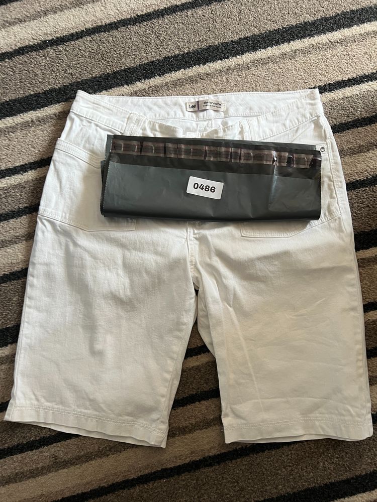 Lee Lee White Shorts - 0486 product image