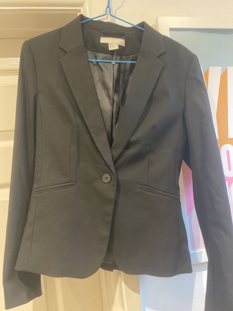 H&M H&M black blazer product image
