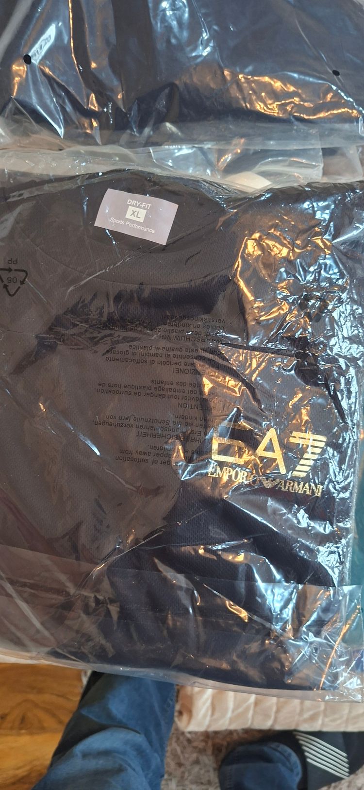 Emporio Armani Ea7 Black Sweatshirt size Xl