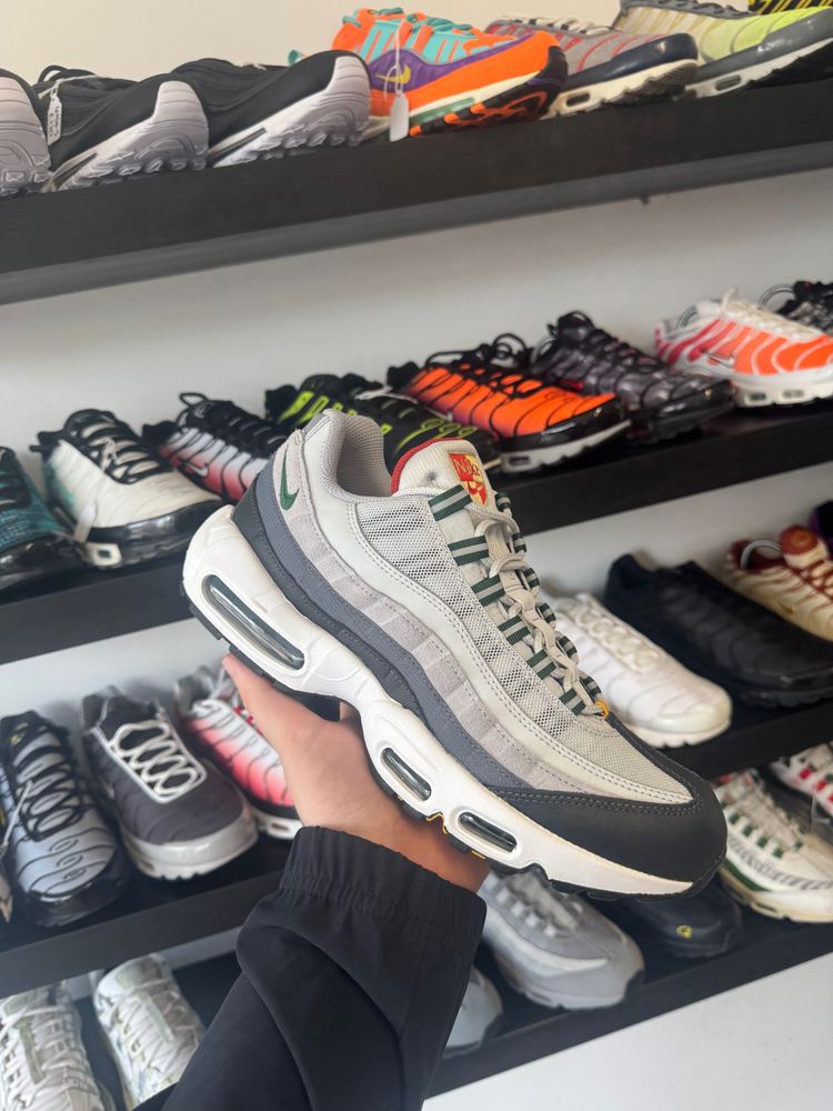 Nike Air Max 95 Sneakers