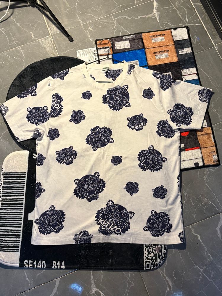 Kenzo White T-Shirt With Tiger Print
