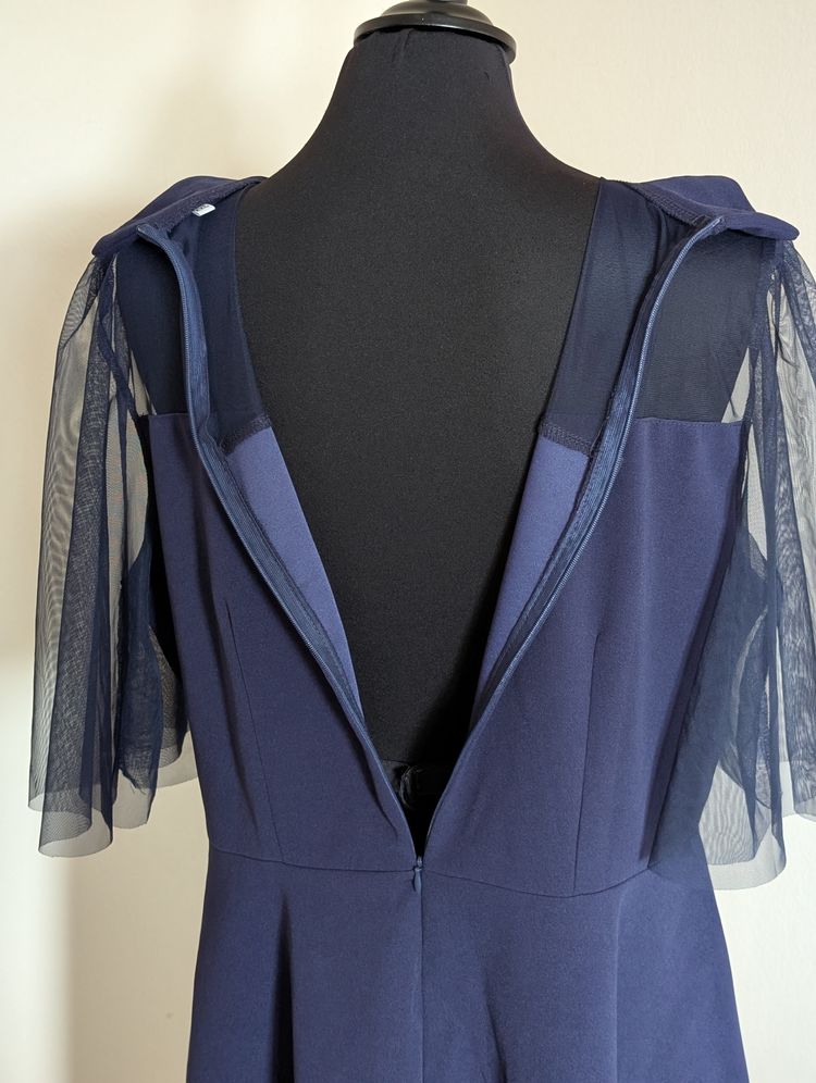 Immagine di Navy Blue Dress With Mesh Sleeves And Collar 5