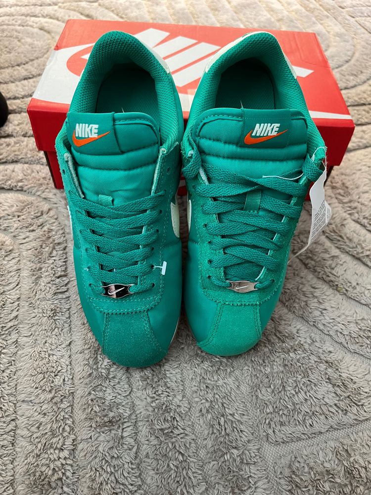 Nike Cortez Sneakers 4