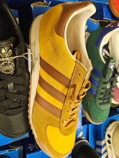 Adidas All team Yellow