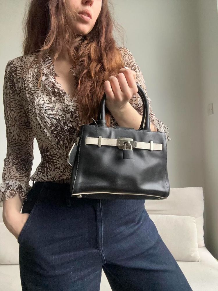 Immagine di Black Mini Handbag with Padlock 2