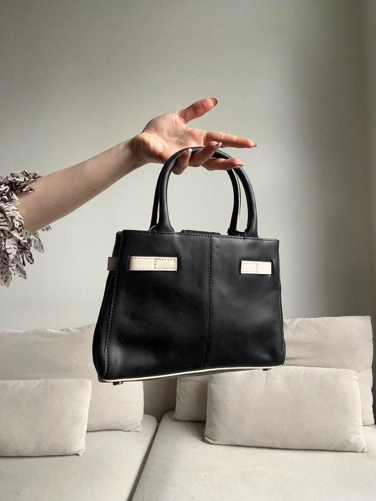 Immagine di Black Mini Handbag with Padlock 5