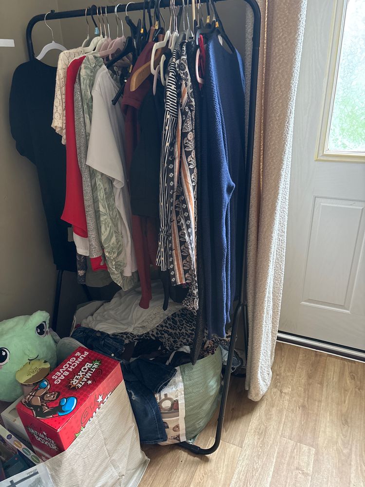 On Running Various Women's Clothing On Rail  product image
