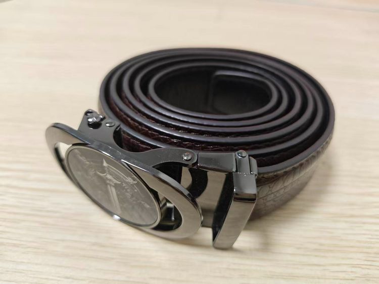 Brown Leather Belt With Metal Buckle