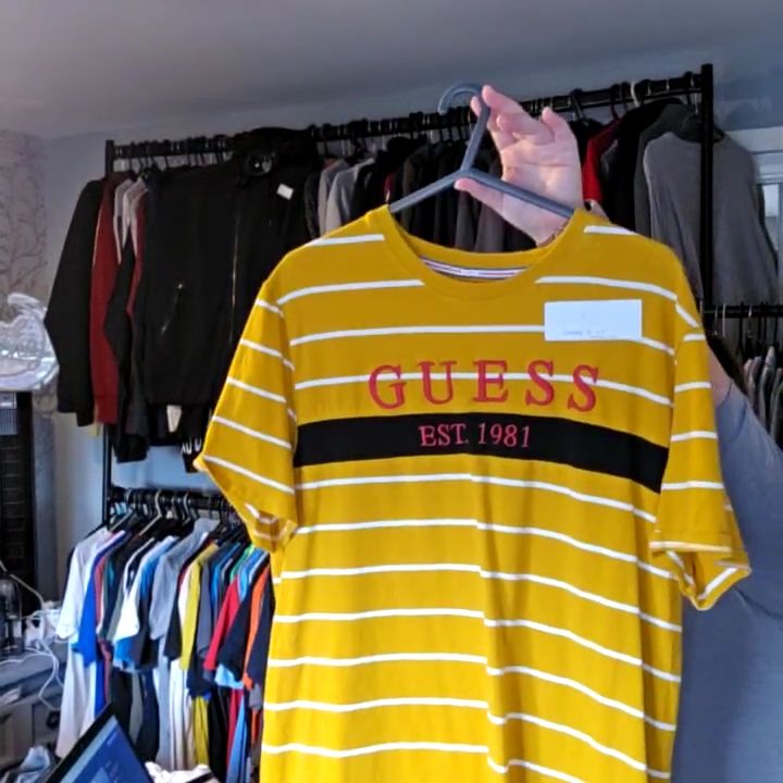 Guess guess size large (tiny hole) product image