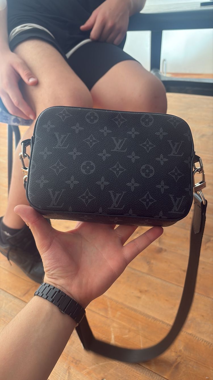 Louis Vuitton Louis Vuitton Monogram Crossbody Bag product image