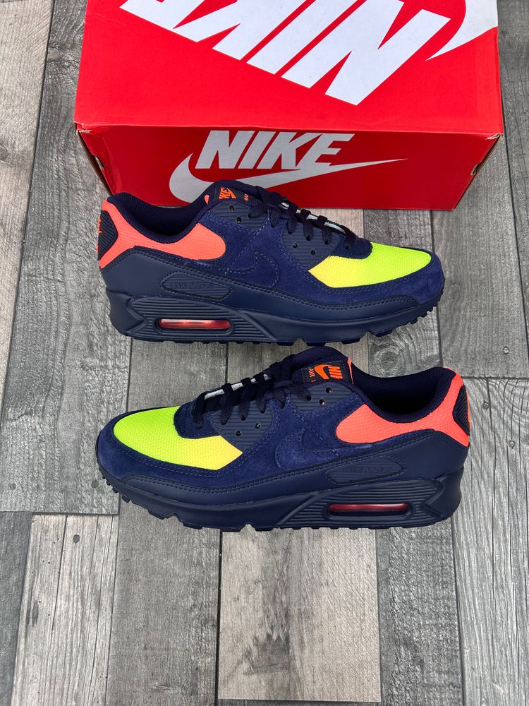 Nike Air Max 90 Trainers - ‘Lemon Venom’ - Size UK 8.5 (ASIA EXCLUSIVE) 3