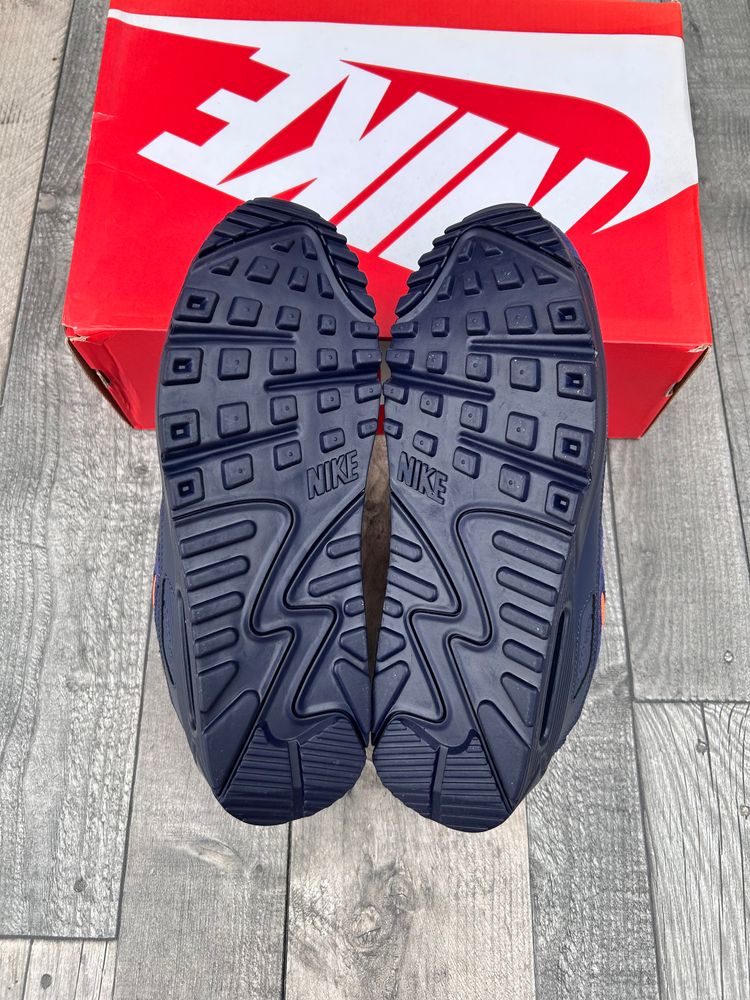 Nike Air Max 90 Trainers - ‘Lemon Venom’ - Size UK 8.5 (ASIA EXCLUSIVE) 7