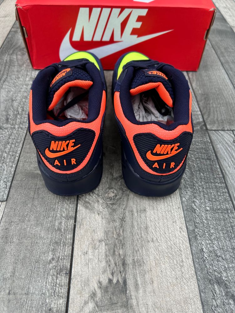 Nike Air Max 90 Trainers - ‘Lemon Venom’ - Size UK 8.5 (ASIA EXCLUSIVE) 8