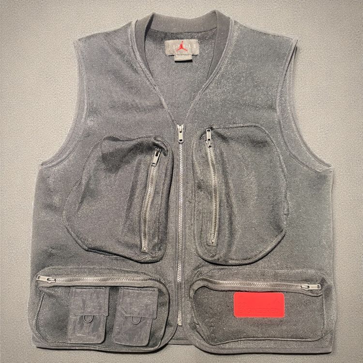 Jordan sleeveless vest