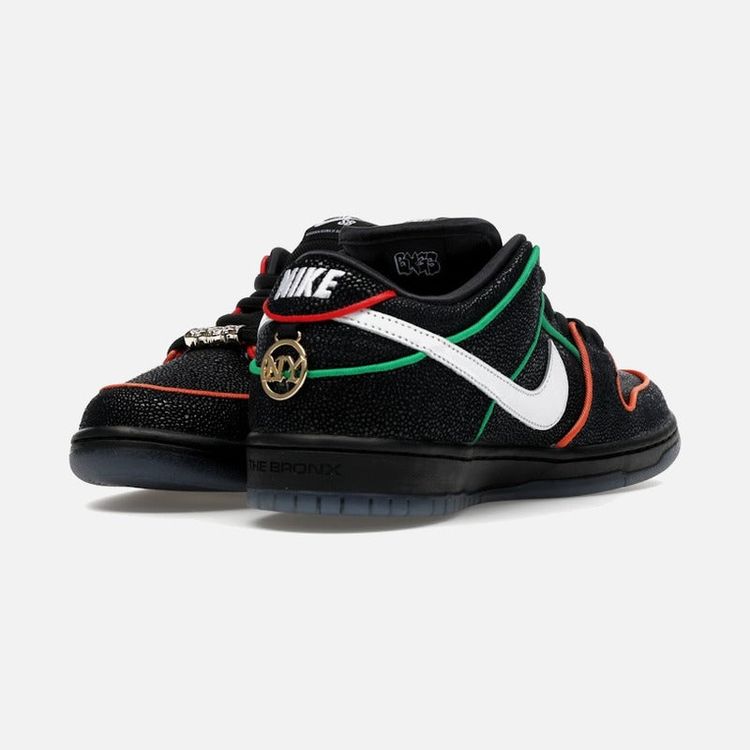 Immagine di Nike SB Dunk Low Bronx Girls Skate 9