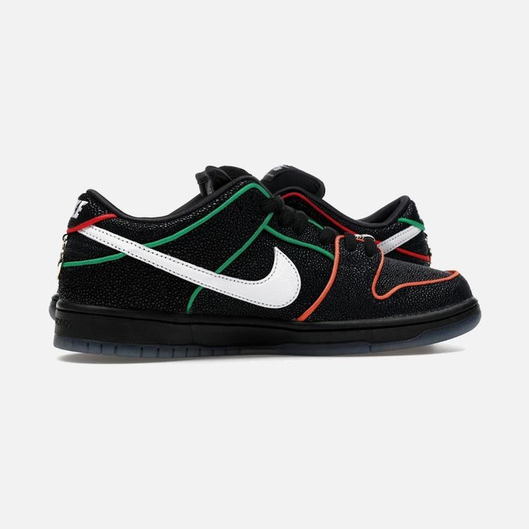 Immagine di Nike SB Dunk Low Bronx Girls Skate 5