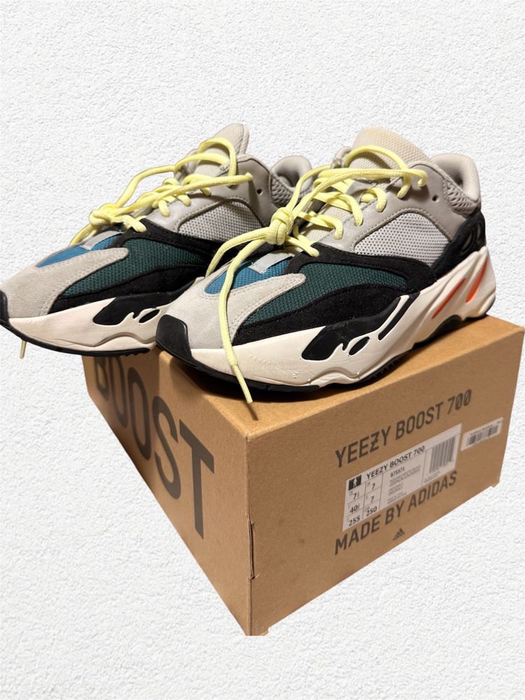 Adidas Yeezy Boost 700 40.5/41