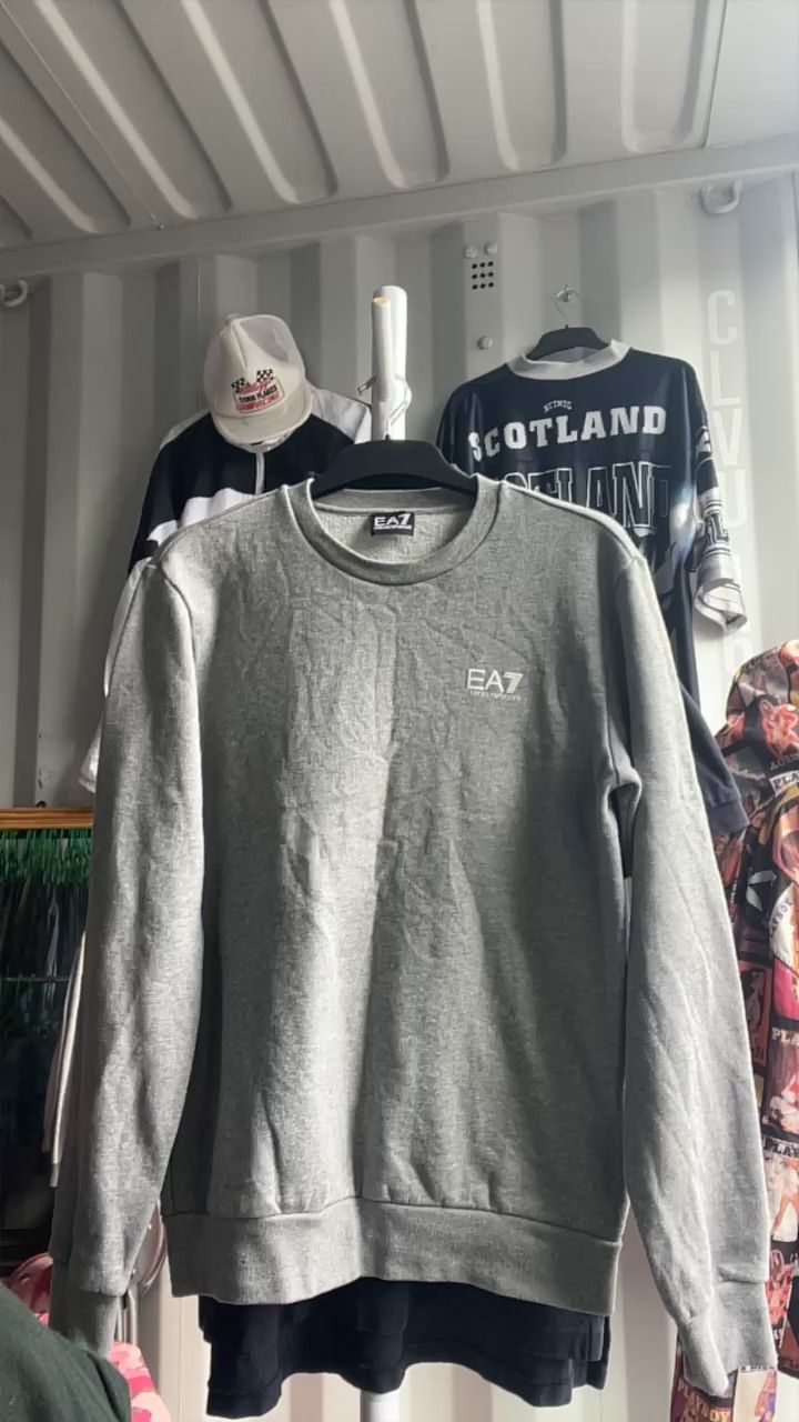 EA7 ea7 size small  product image