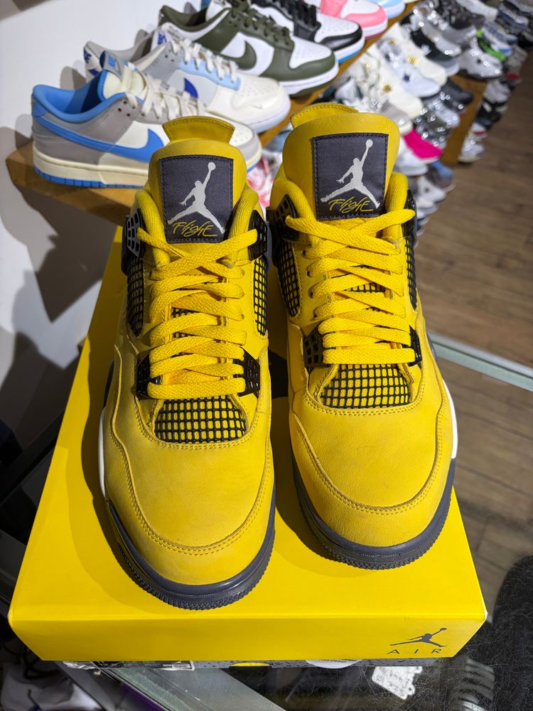 Air Jordan 4 Lightning UK 10 image 6